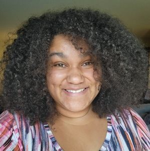 Meet your Posher, Dreya